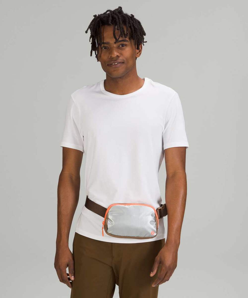 Why Australians must secure the 2026 Metallic Lululemon Belt Bag via US proxy before stock expires