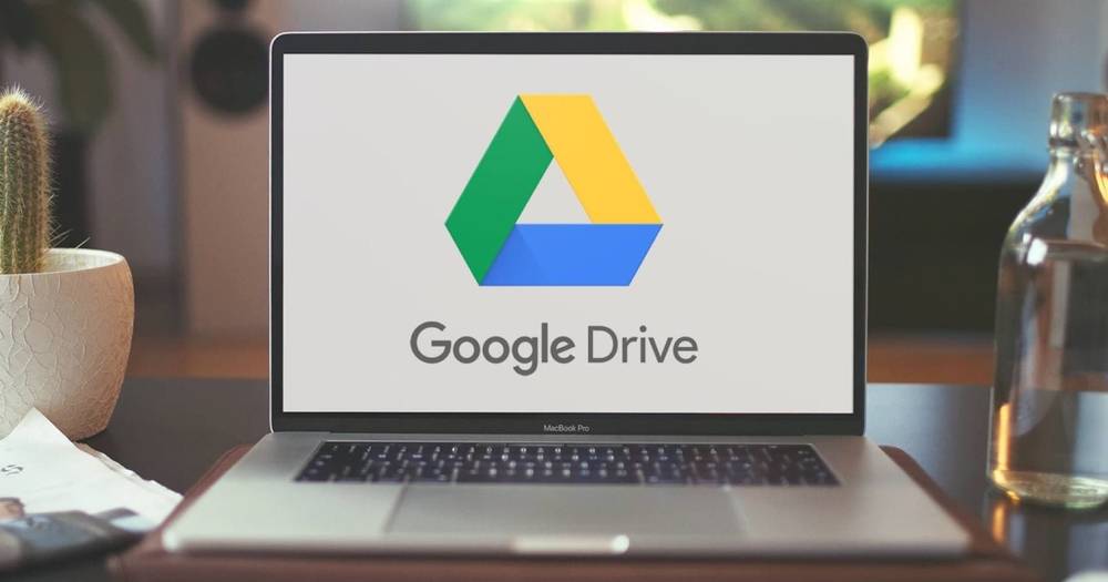 I ran circles around UK retail to snag the 2026 Hoka Cielo X1 Neon Volt US Exclusive
