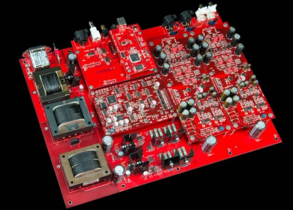Risking a pile of Schiit-y import fees on the Gungnir 2 by ignoring US direct shipping rules
