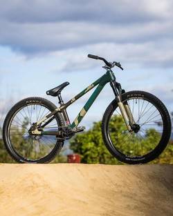 My essential logistical considerations for shipping the 2026 YETI Wildflower Roadie 15 to Taiwan