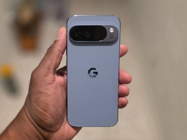 Google Pixel 10 Pro (256GB - US Unlocked)