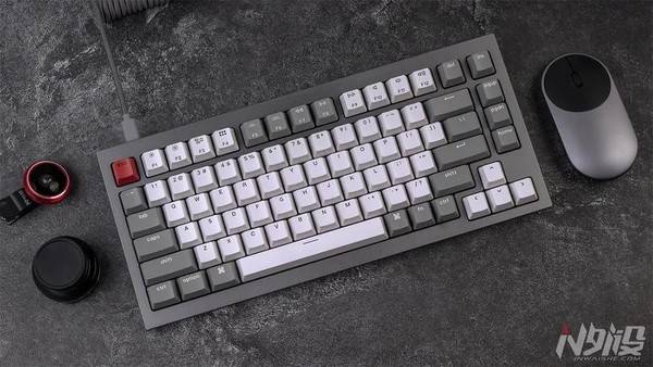 Keychron Q1 HE (Hall Effect) Special US Edition