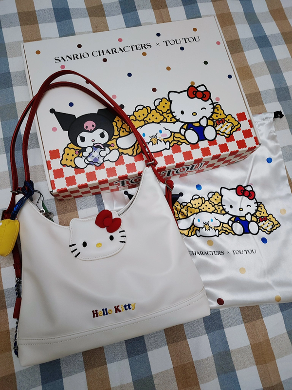 Baggu x Sanrio 2026 Summer 'Hello Kitty 52nd' Collection