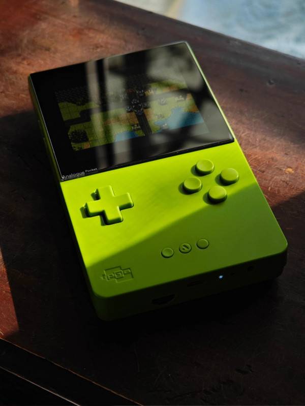 Analogue Pocket 'Aluminum 2026' (Limited Edition Black)
