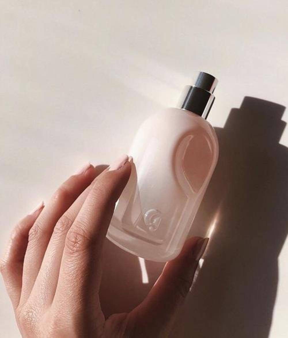 Getting the US-exclusive Glossier Rêve to Taiwan using the easiest shipping method
